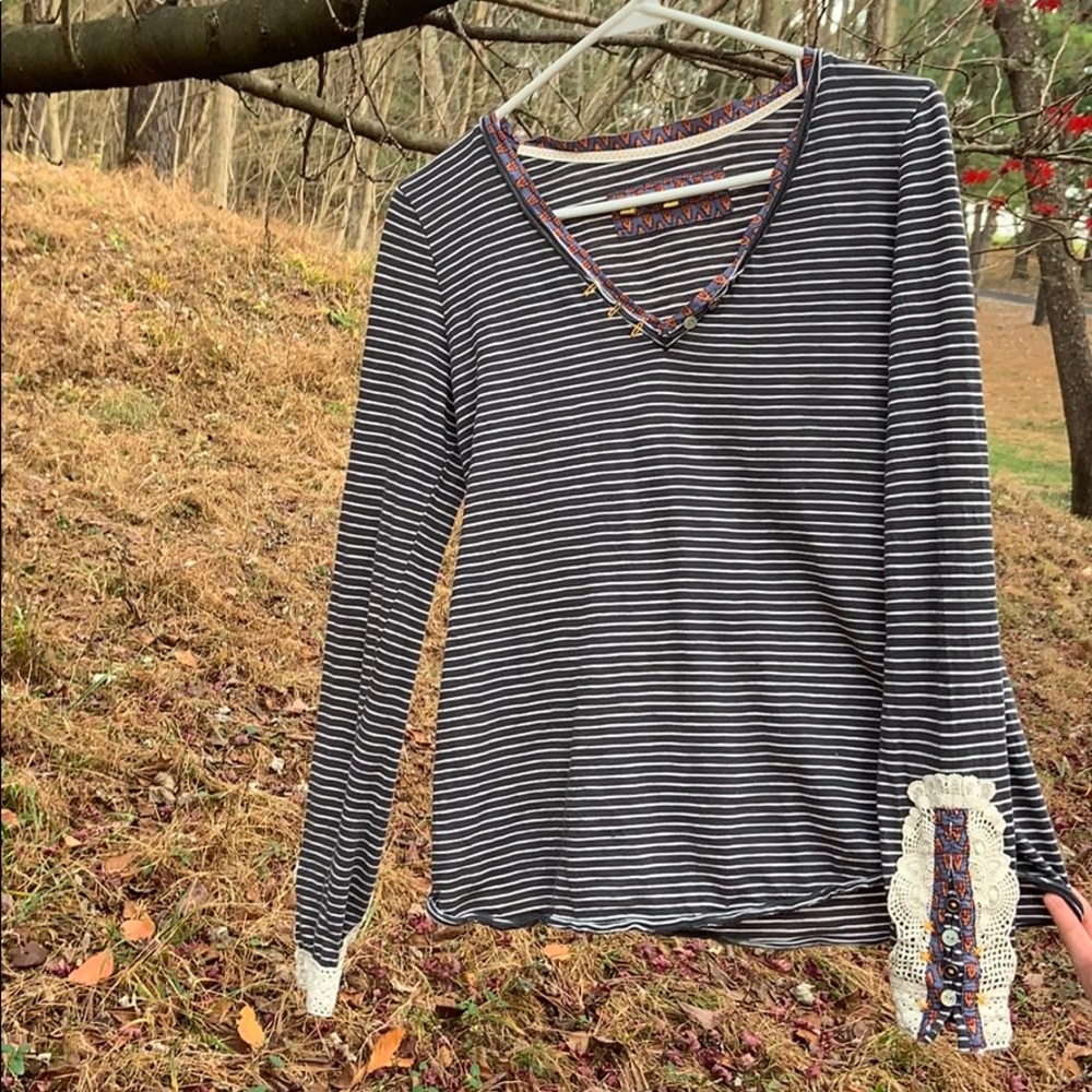 Anthropologie, Little yellow button, shirt, Small - Picture 3 of 8
